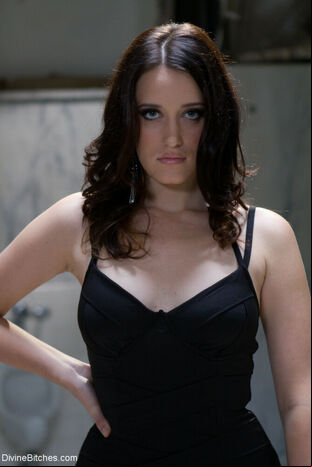 Molten Cougar Kimberly Kane making her Domination &